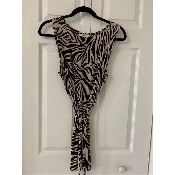 The Travel Collection top - Picture 3 of 4